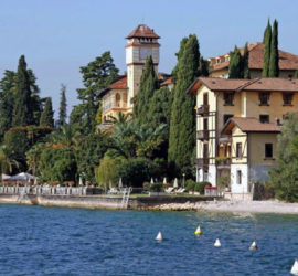 progetti / un grand hotel sul lago